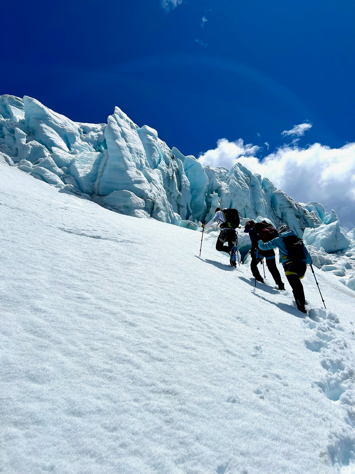 Glacier Icefall Climbers Wall Art – Glossy Metal Photo Print | Alpine Mountaineering Adventure Décor