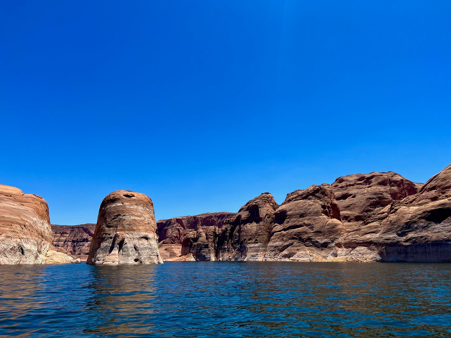 Lake Powell Sandstone Buttes Wall Art – Glossy Metal Photo Print | Glen Canyon Arizona Utah Desert Lake Décor